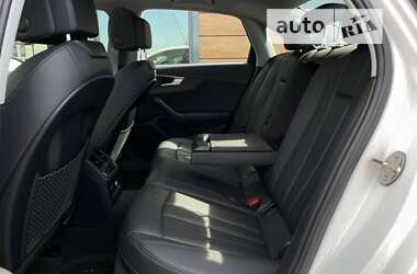 Седан Audi A4 2019 в Ровно