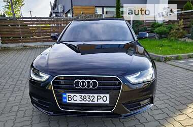 Седан Audi A4 2013 в Стрию