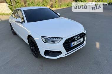 Седан Audi A4 2021 в Киеве