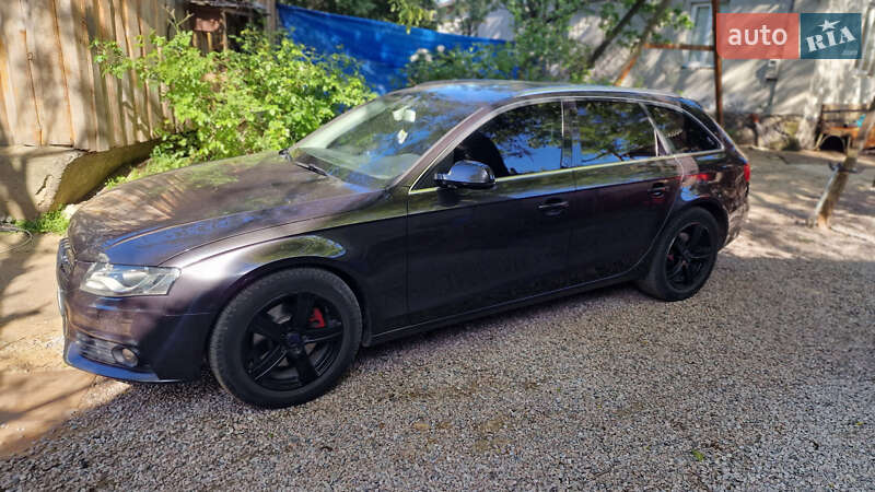 Універсал Audi A4 2009 в Києві