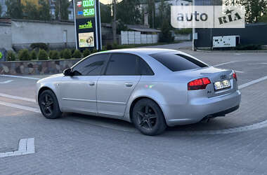 Седан Audi A4 2005 в Волочиске