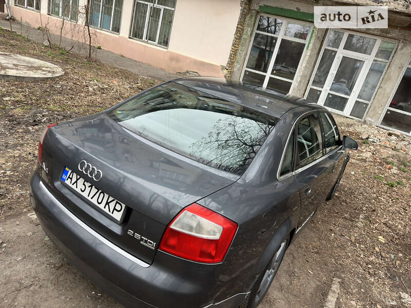 Седан Audi A4 2000 в Харкові