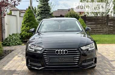 Седан Audi A4 2017 в Виннице