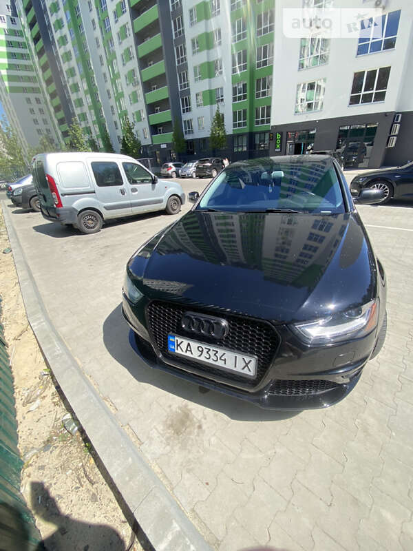 Седан Audi A4 2015 в Києві