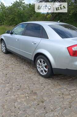 Седан Audi A4 2001 в Могилев-Подольске