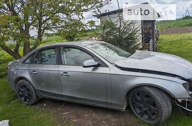 Седан Audi A4 2010 в Львове