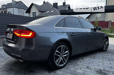 Седан Audi A4 2012 в Тернополі