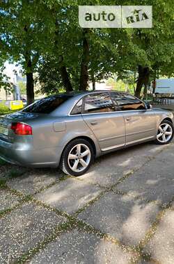 Седан Audi A4 2006 в Стебнику