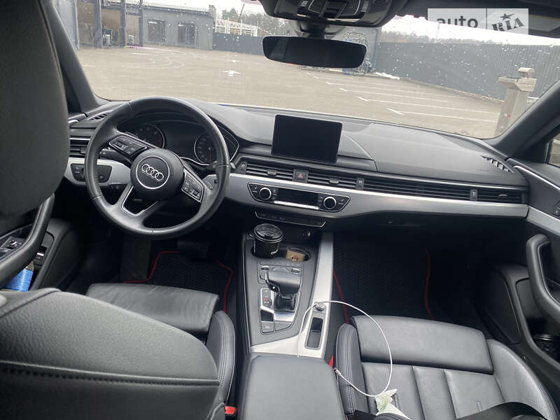 Седан Audi A4 2017 в Баришівка