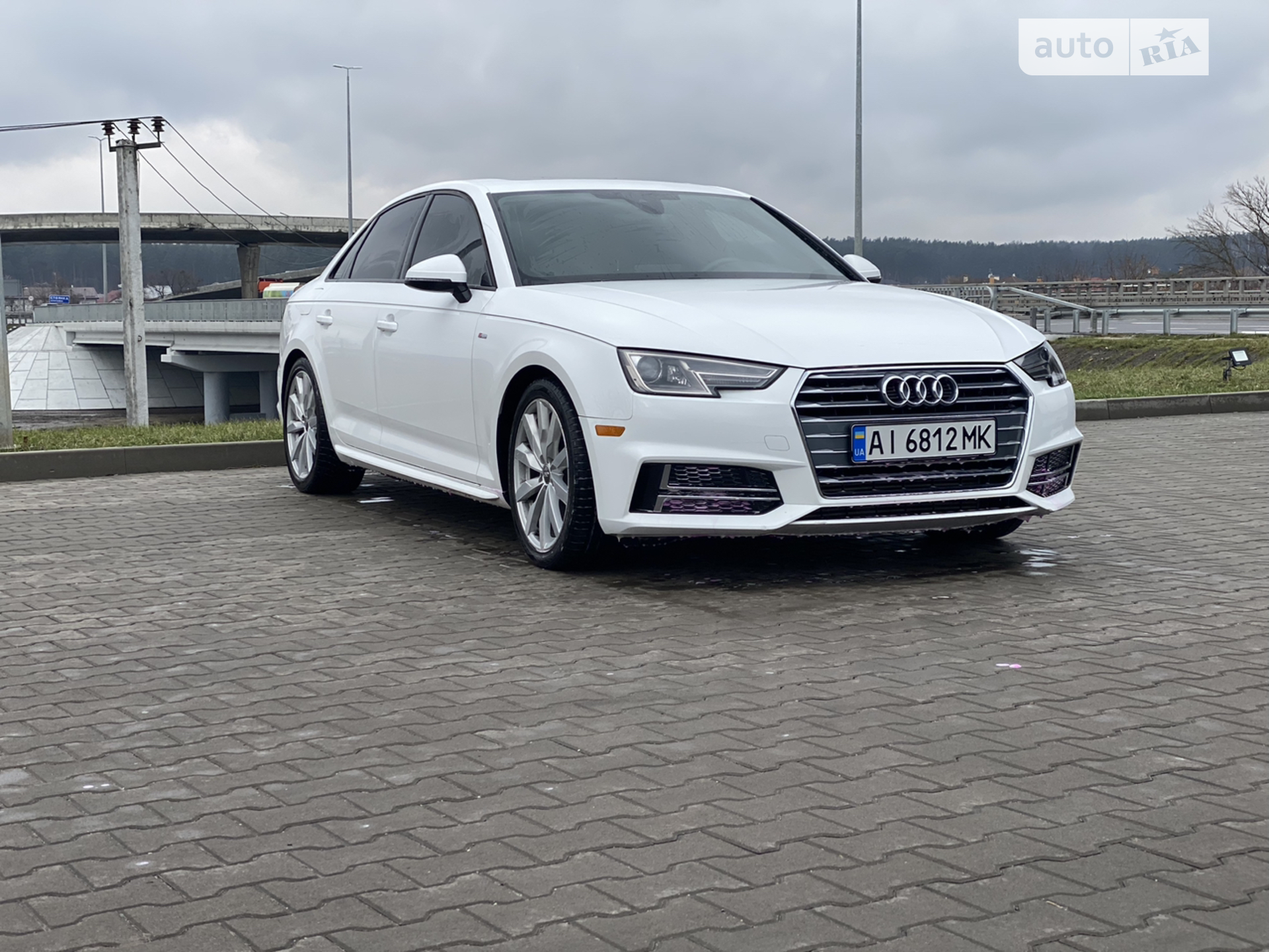 2017 Audi A4 - фото 1