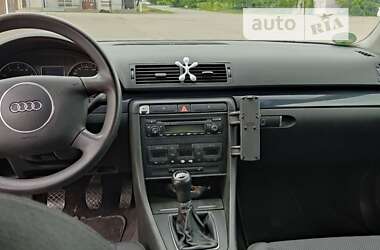Седан Audi A4 2003 в Горишних Плавнях
