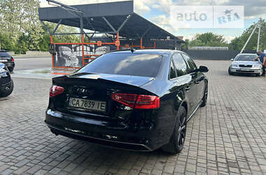 Седан Audi A4 2013 в Черкассах