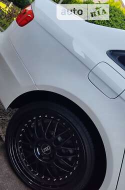 Седан Audi A4 2015 в Житомире
