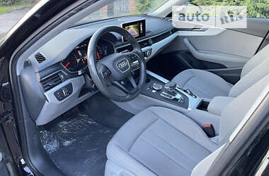 Универсал Audi A4 2017 в Луцке