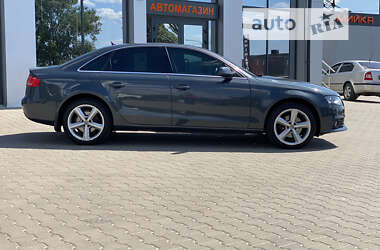 Седан Audi A4 2010 в Киеве