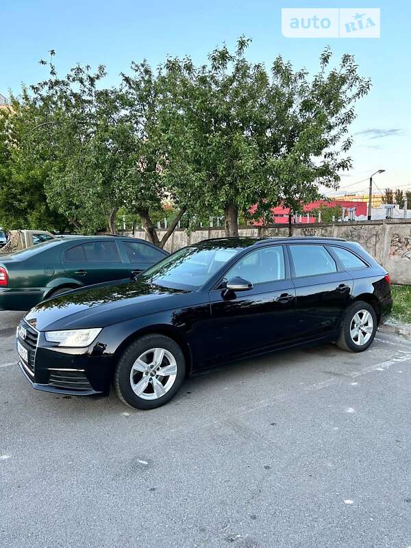 Универсал Audi A4 2017 в Киеве фото 6 Универсал Audi A4 2017 в Киеве