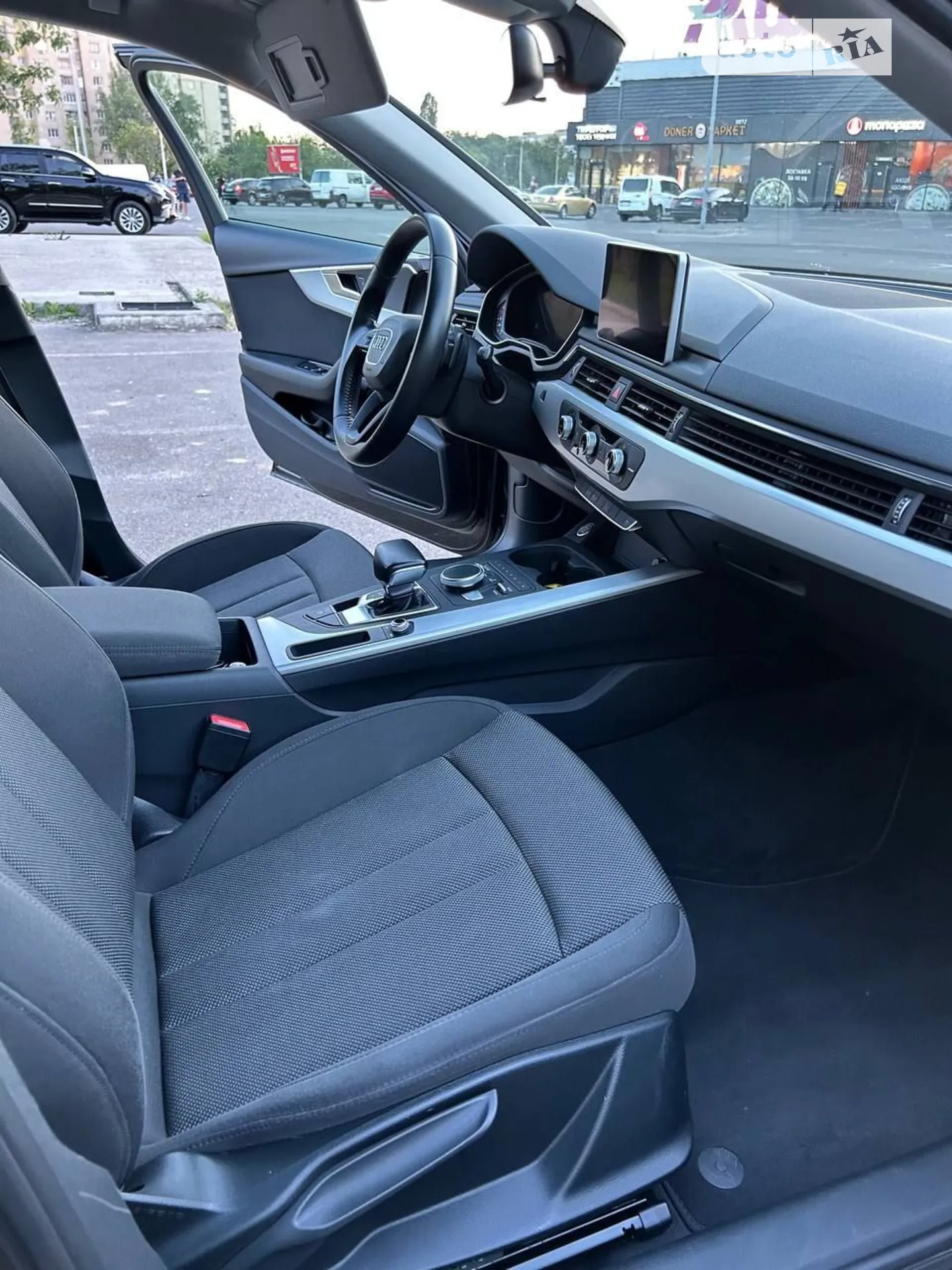 2017 Audi A4 - мініатюра 11