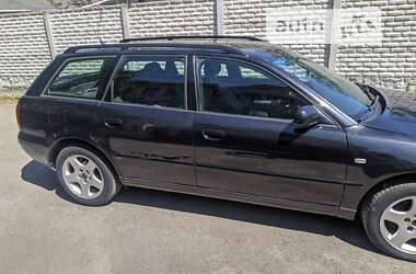 Універсал Audi A4 2000 в Києві