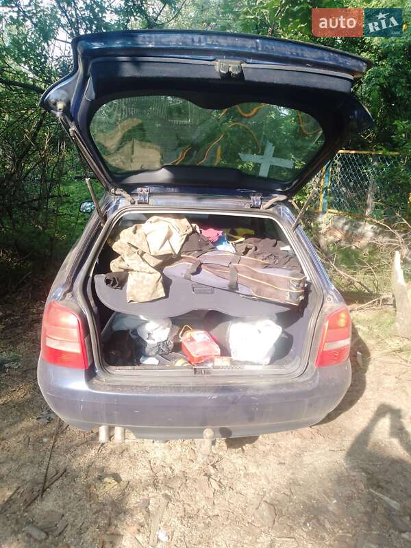 Универсал Audi A4 2000 в Лимане