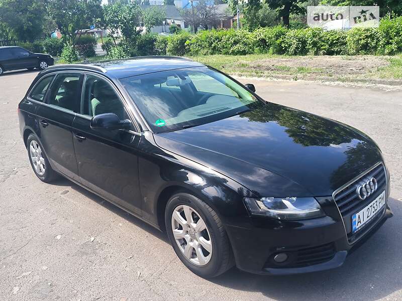 Универсал Audi A4 2011 в Киеве