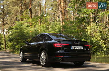 Седан Audi A4 2017 в 
