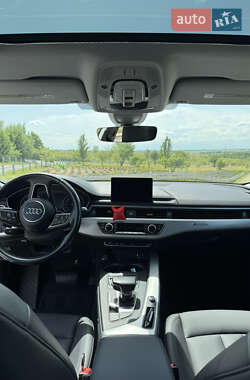 Седан Audi A4 2016 в 