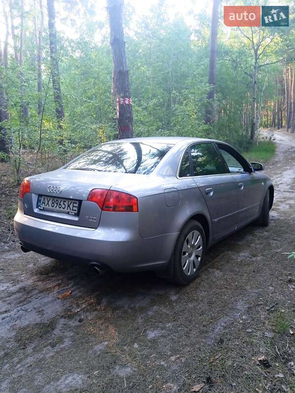 Седан Audi A4 2004 в Харькове