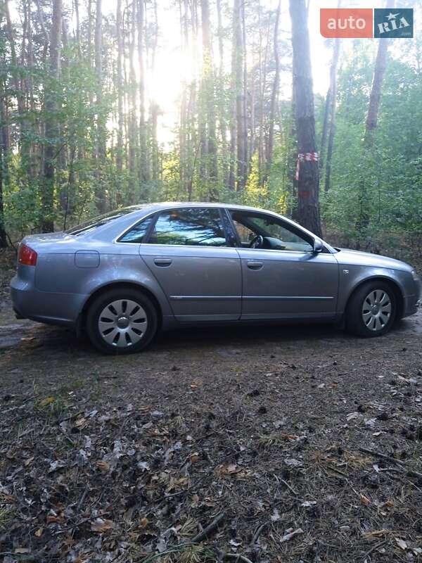 Седан Audi A4 2004 в Харькове