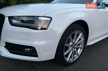 Седан Audi A4 2014 в Одесі