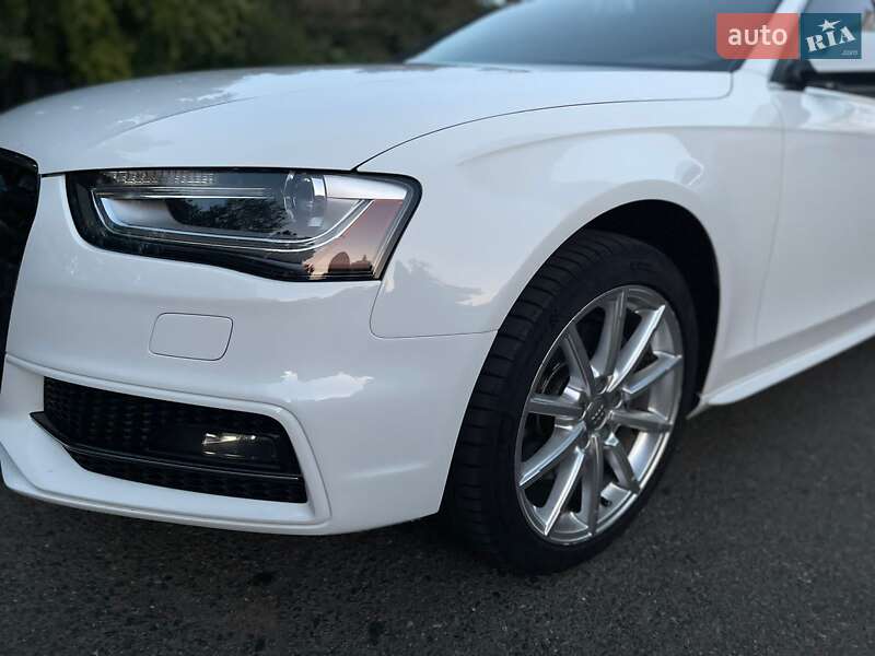 Седан Audi A4 2014 в Одесі