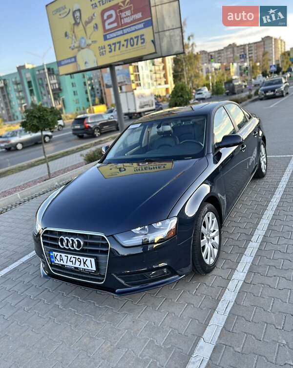Седан Audi A4 2013 в Киеве
