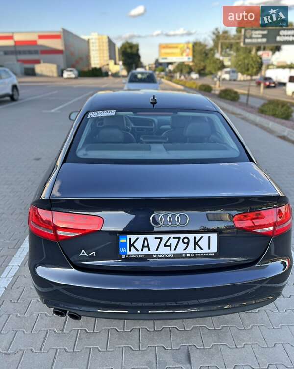 Седан Audi A4 2013 в Киеве