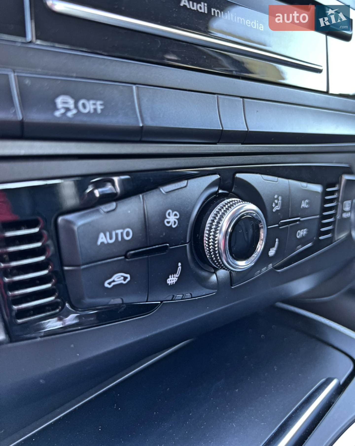 2013 Audi A4 - мініатюра 42
