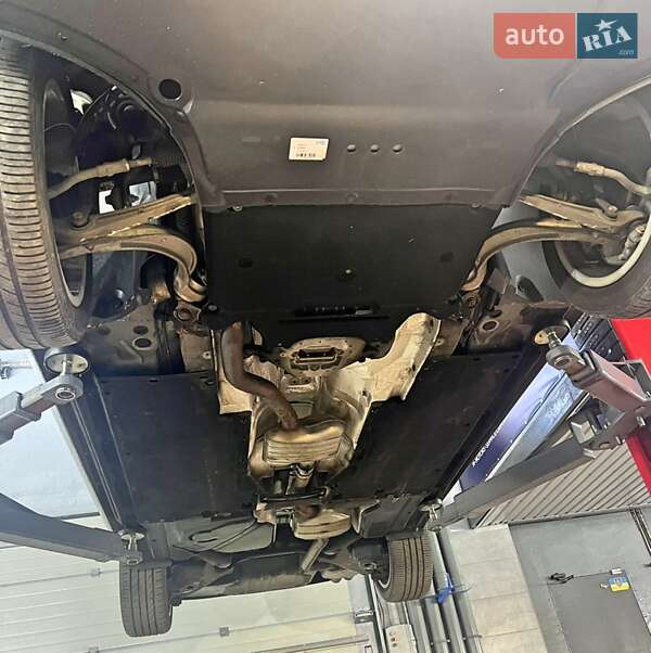 Седан Audi A4 2013 в Киеве