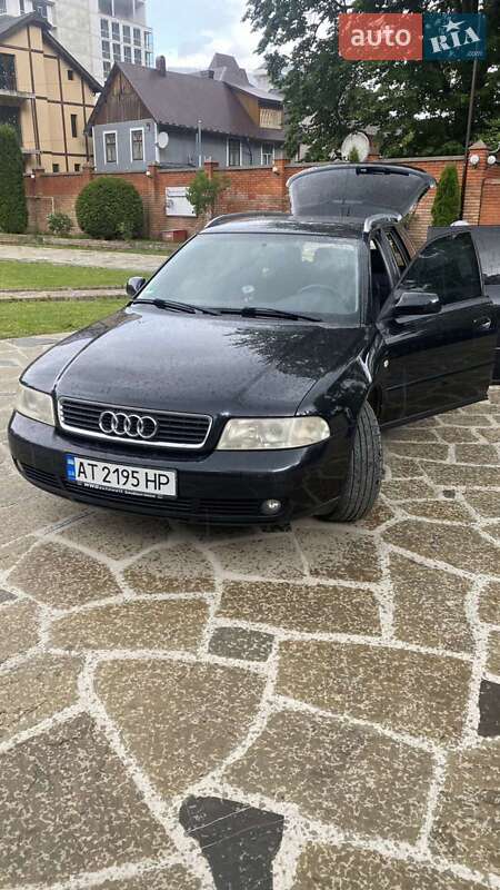 Універсал Audi A4 2000 в Яремчі