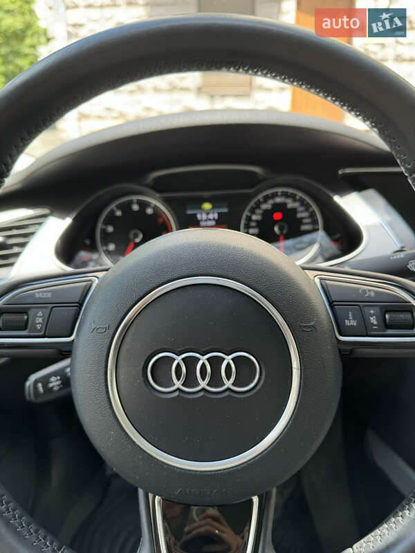 Седан Audi A4 2012 в Києві