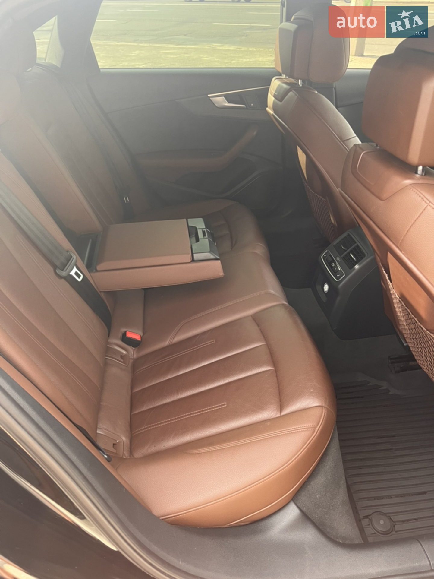 2016 Audi A4 - мініатюра 13
