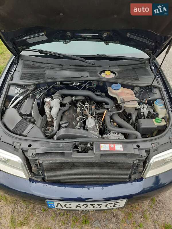 Універсал Audi A4 1999 в Сарнах