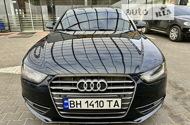 Седан Audi A4 2012 в Измаиле