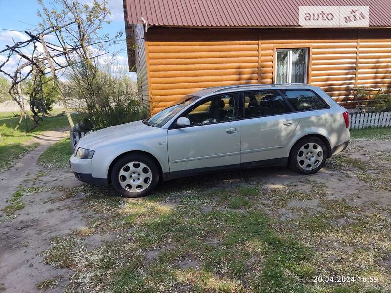 Универсал Audi A4 2002 в Маневичах