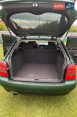 Универсал Audi A4 1997 в 