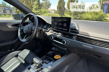Седан Audi A4 2020 в Пирятине