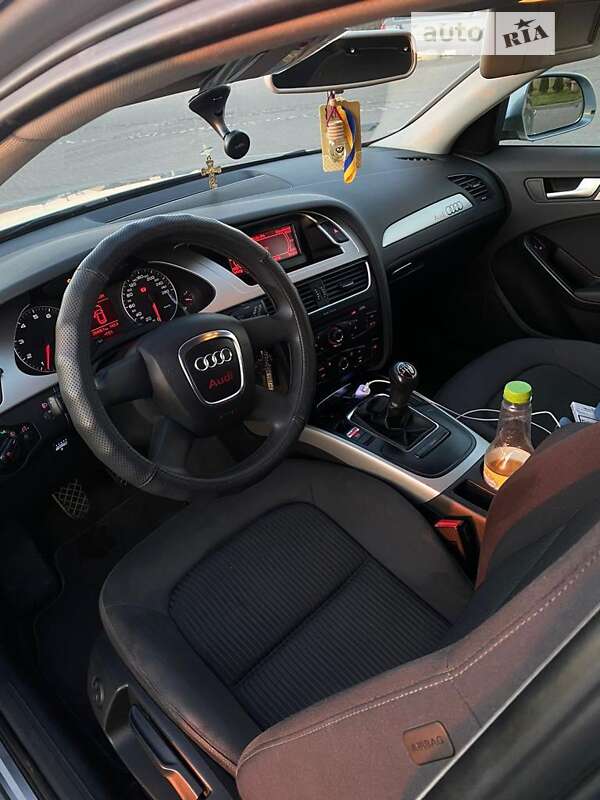 Универсал Audi A4 2009 в Чернигове