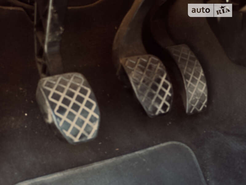 Седан Audi A4 2007 в Лубнах