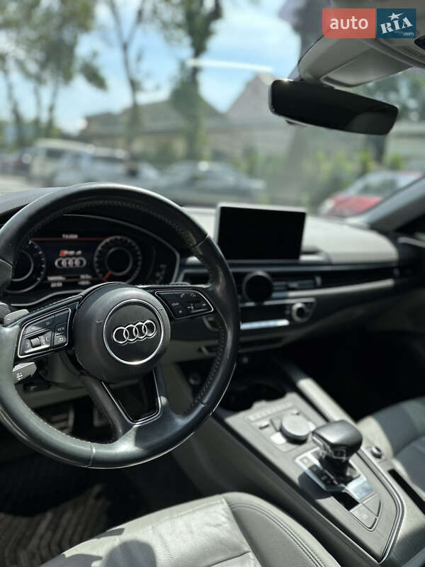 Седан Audi A4 2017 в Києві