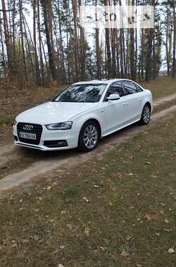 Седан Audi A4 2014 в Володарці