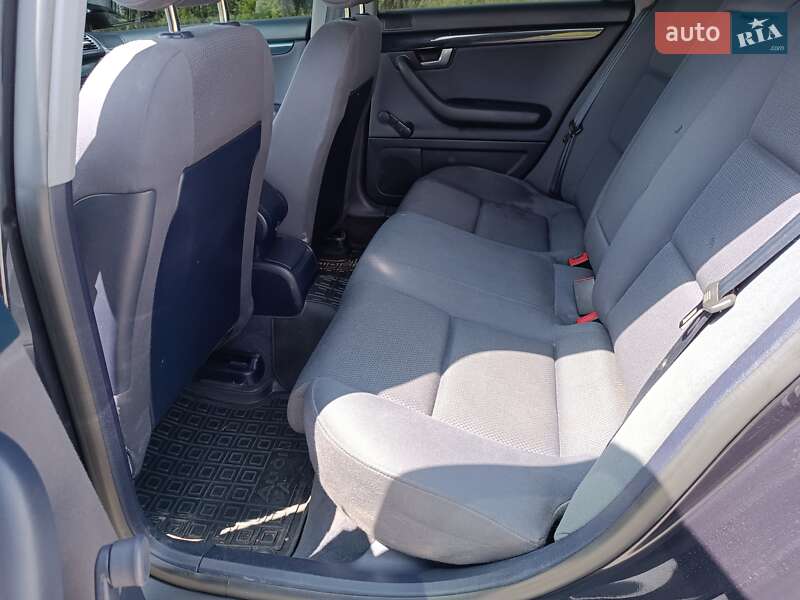 Седан Audi A4 2002 в Балаклее