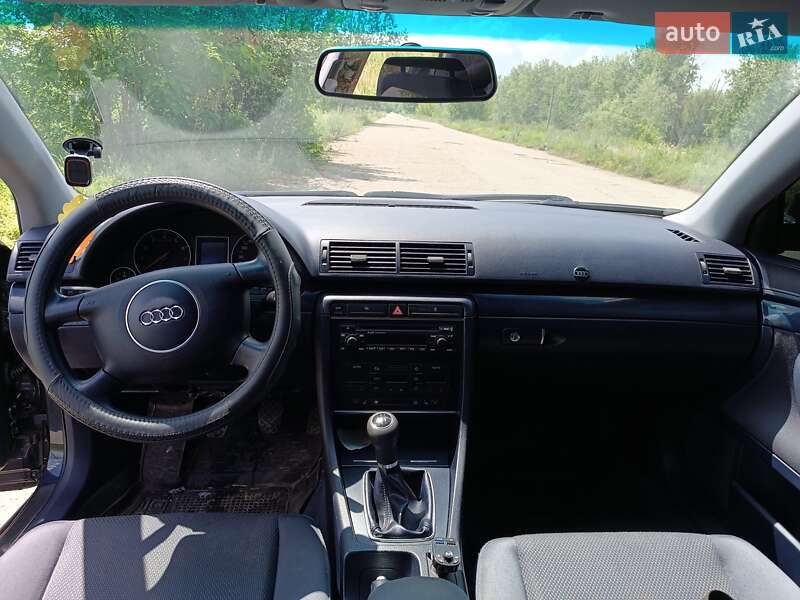 Седан Audi A4 2002 в Балаклее