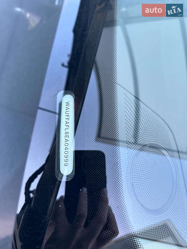 Седан Audi A4 2013 в Чорткові