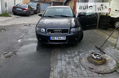 Седан Audi A4 2004 в Вінниці